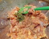 Foto del paso 3 de la receta: Albóndigas de lomo adobado en salsa de champiñones
