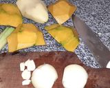Foto del paso 1 de la receta: Sopa crema de zapallo vegana