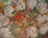 Foto langkah ke 5 dari resep Sayur Sop Bakso.