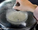 Foto langkah ke 4 dari resep Donat Mochi.