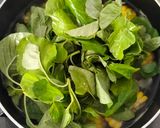 Foto langkah ke 4 dari resep Sayur Bening Bayam.