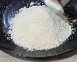 A picture of step 2 of Rose kaju katli.