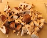 Foto del paso 20 de la receta: Guindas de aquellas, champignonadas...con ensalada