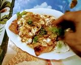 A picture of step 4 of Samosa Chaat.