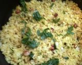 A picture of step 6 of Indori poha.