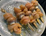 Foto del paso 1 de la receta: Brochetas de Pollo Satay y Champis