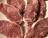 Foto del paso 1 de la receta: Lomo ibérico con calabacín frito en airFryer