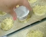 A picture of step 2 of Konafah pistacio with cream.