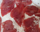 Foto del paso 2 de la receta: Solomillo con ajos tiernos, apio en salsa reducida