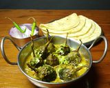 A picture of step 7 of Bharwa Baingan curry.