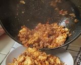 รูปขั้นตอนการทำที่ 8 ของ ไข่นุ่มผัดมะเขือเทศหมูสับ