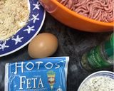 Foto del paso 1 de la receta: Biftekia, burger griega rellenita de feta