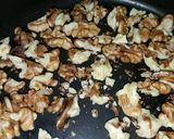 Foto del paso 1 de la receta: Pastas con salsa de nueces
