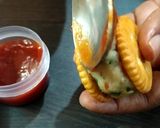 मोनाको बिस्कुट सेव पूरी (Monaco Biscuit Sev Puri recipe in Hindi) रेसिपी चरण 6 फोटो