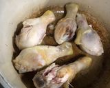 Foto del paso 1 de la receta: Patas de pollo con una salsa súper rica