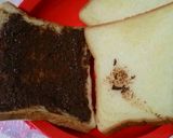 Foto langkah ke 2 dari resep Roti tawar selai coklat.