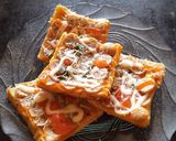 Foto langkah ke 3 dari resep Pizza Roti Tawar.