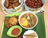 Foto langkah ke 1 dari resep Sayur Asem Vegetarian.