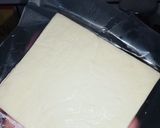 Foto langkah ke 1 dari resep Puff Pastry Keju.