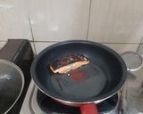 Foto langkah ke 2 dari resep 681. Pan Fried Salmon.