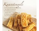Foto langkah ke 5 dari resep Kastengels - kuker keju no mixer.