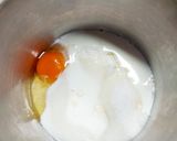 Foto langkah ke 1 dari resep Bolu kukus mekar motis semangka.
