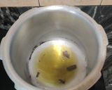 A picture of step 3 of Spicy Gobhi Matar.