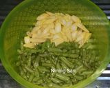 Foto langkah ke 1 dari resep Tumis buncis udang putren.