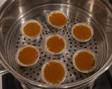 Foto langkah ke 5 dari resep Bolu kukus gula merah - no mixer.