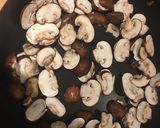 A picture of step 1 of Vegan chicken and mushroom pie 🌱.