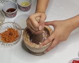 รูปขั้นตอนการทำที่ 2 ของ น้ำพริกไข่ปู