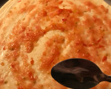 Foto del paso 2 de la receta: Pizza dos quesos y huevo