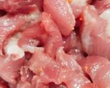 Hình bước làm 1 của món Thịt heo xào dưa cải muối chua