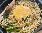 Foto langkah ke 7 dari resep ✨Carbonara Spaghetti with Asparagus.