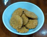 खस्ता मठरी (khasta mathri recipe in Hindi) रेसिपी चरण 4 फोटो