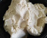 A picture of step 2 of Nolen Gur er jolbhara sandesh (date palm jaggery sandesh).