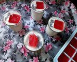 A picture of step 4 of Milkshake with Rose syrup Ice Cubes#MykidsfavouriteDishContest.