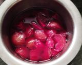 A picture of step 2 of Beetroot amla soup.