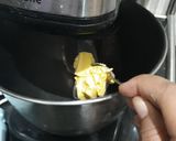 Foto langkah ke 2 dari resep Roti Coklat.