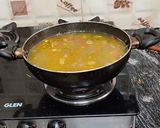 A picture of step 5 of Vegetable Soup.