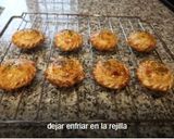 Foto del paso 9 de la receta Empanadillas de hamburguesas mini de pollo