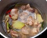 รูปขั้นตอนการทำที่ 4 ของ ต้มยำไก่น้ำใส