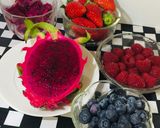 Foto del paso 1 de la receta: Yogurt de soja con Avena y Mix de Frutos Rojos 🍒🍓