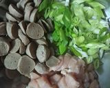 Foto langkah ke 3 dari resep Chinese Fried Noodles|| Mie Panjang Umur.
