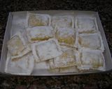 Foto del paso 8 de la receta: Raviolones a los cuatro quesos con crema al verdeo