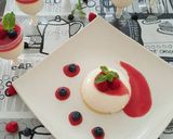 Gambar langkah 6 resipi Panna Cotta dengan Sos Raspberry.
