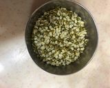 સ્વામિનારાયણ ખીચડી (swaminarayan khichdi recipe in Gujarati) રેસીપી સ્ટેપ1ફોટો