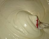 Foto langkah ke 3 dari resep Bolu marmer kukus.