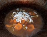 Foto langkah ke 3 dari resep Tumis Sawi Hijau.
