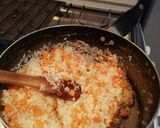 A picture of step 5 of Arroz chaufán.